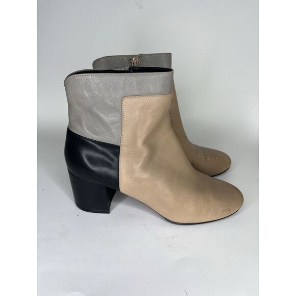 Cole Haan Booties Women Size 7.5B Leather Heels - Picture 1 of 13